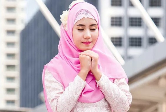 Использование благодарности и счастья в терапии, учитывающей травматический опыт